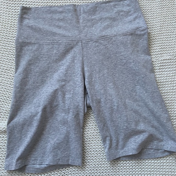 TNA Pants - TNAChill Atmosphere 9” Bike Shorts